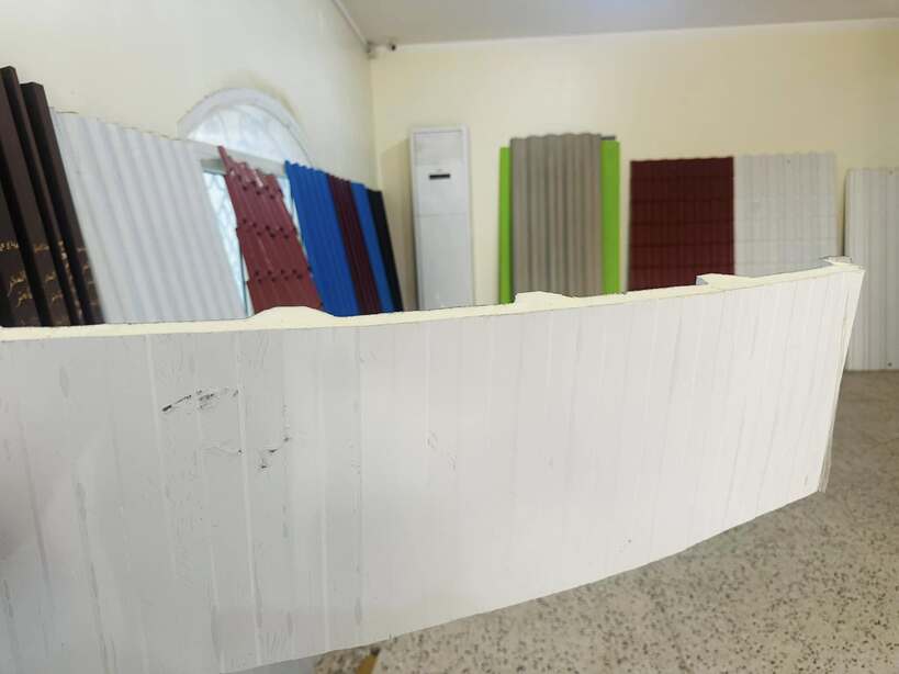 ألواح الساندويتش بانل